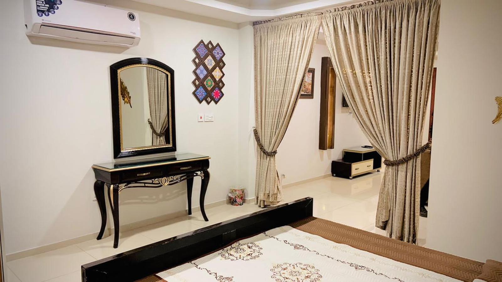 Royal Galaxy Hotel & Residence - Near Islamabad International Airport & Motorway 외부 사진