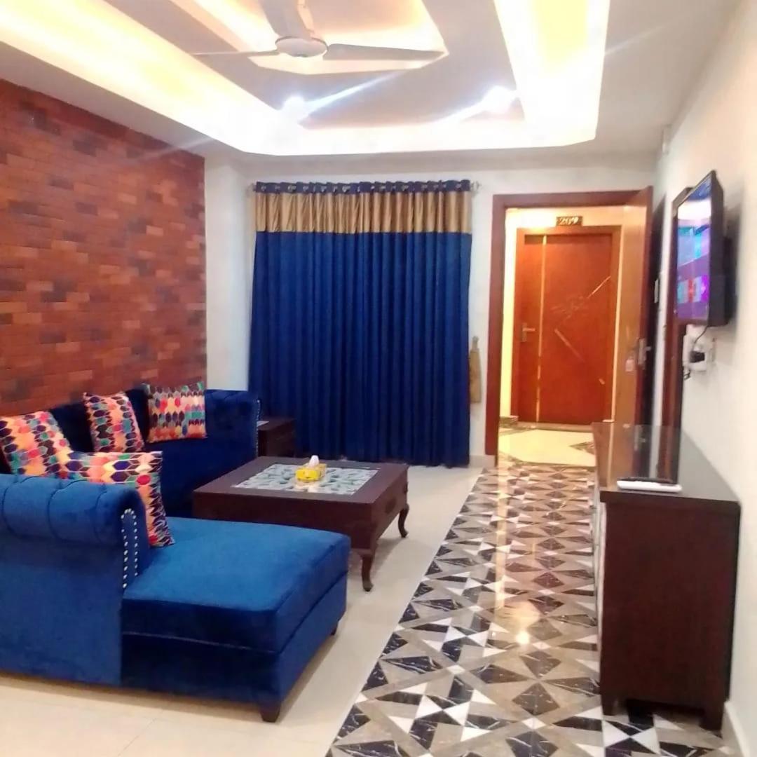 Royal Galaxy Hotel & Residence - Near Islamabad International Airport & Motorway 외부 사진