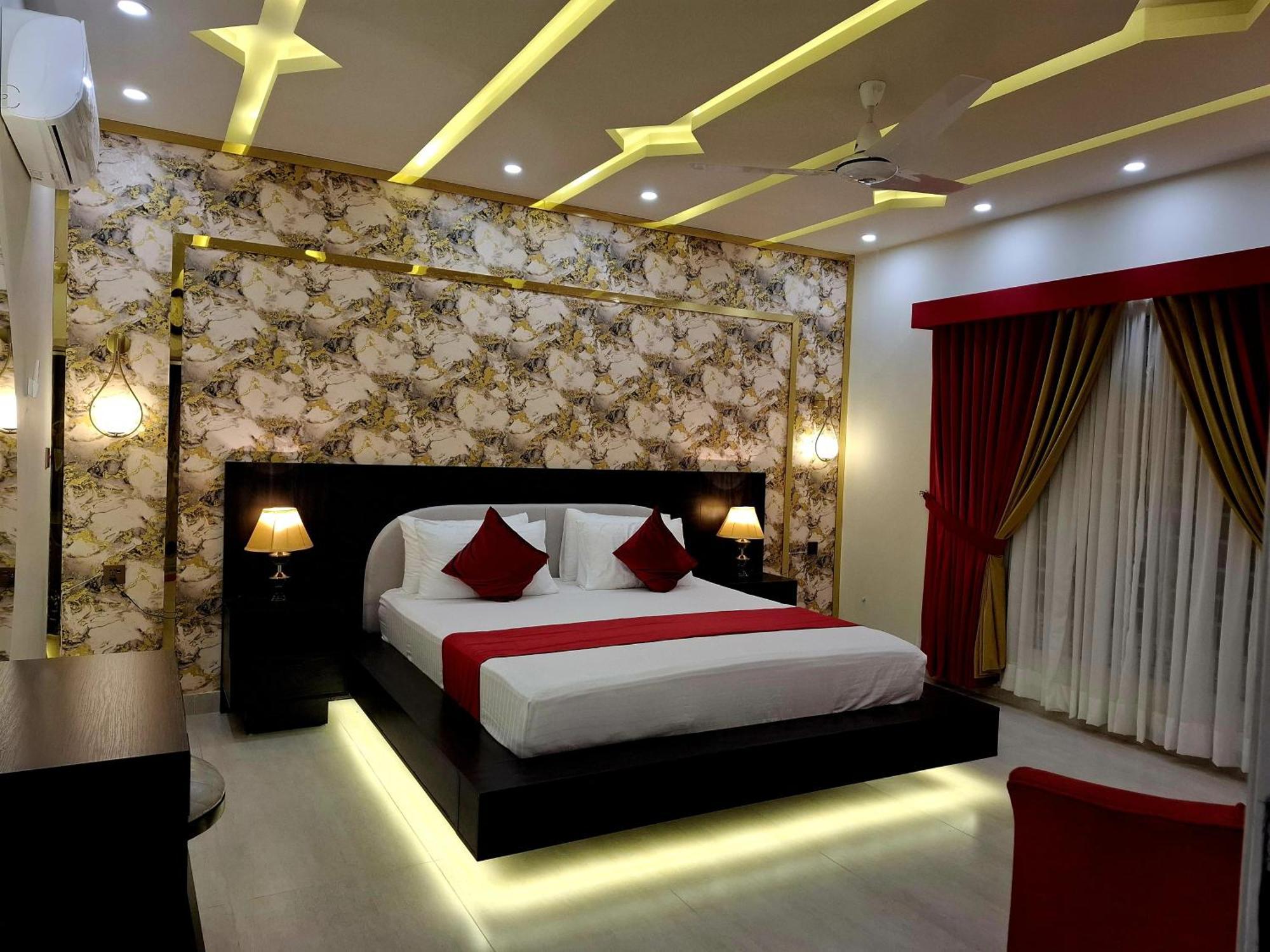 Royal Galaxy Hotel & Residence - Near Islamabad International Airport & Motorway 외부 사진