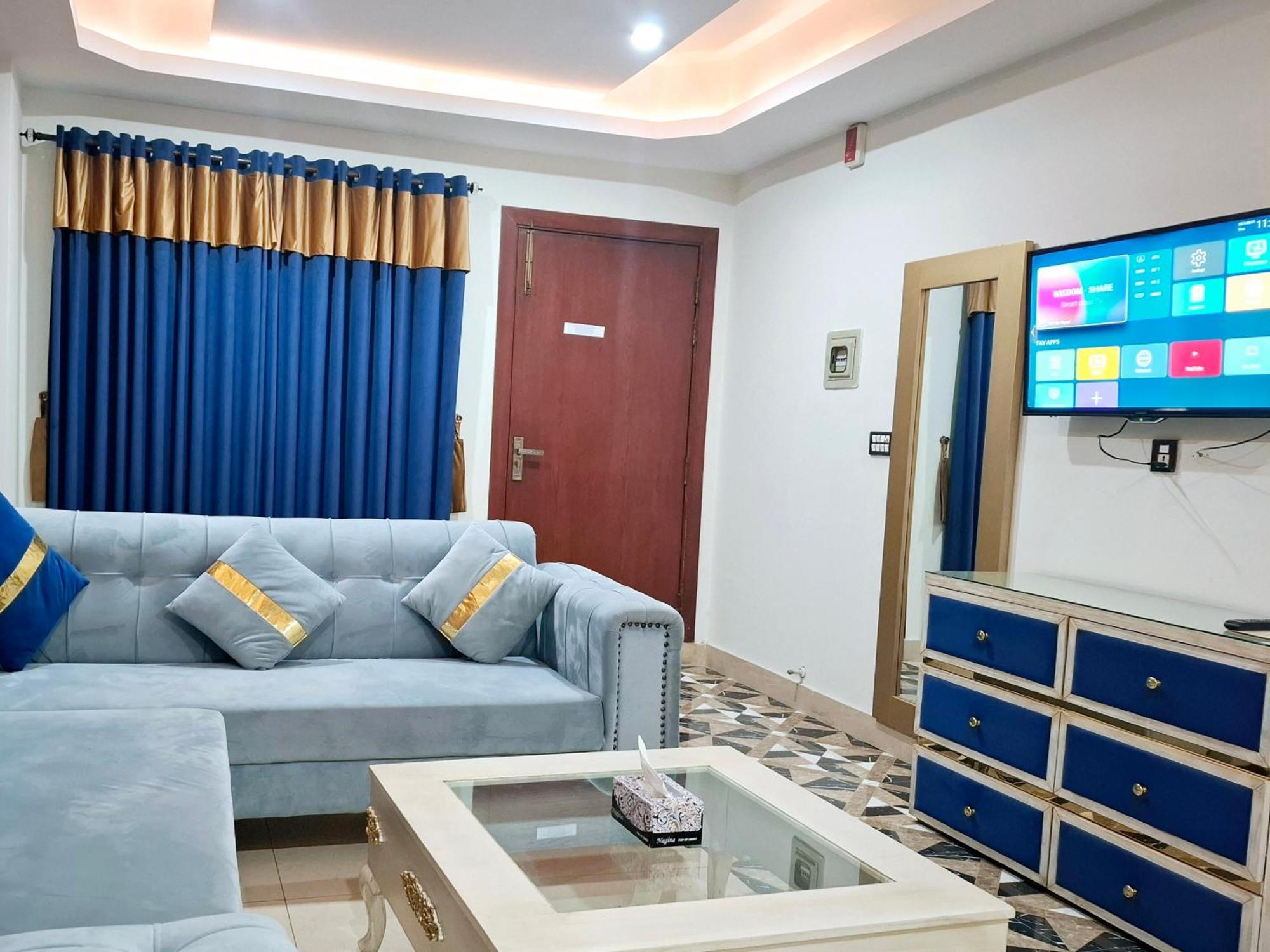 Royal Galaxy Hotel & Residence - Near Islamabad International Airport & Motorway 외부 사진