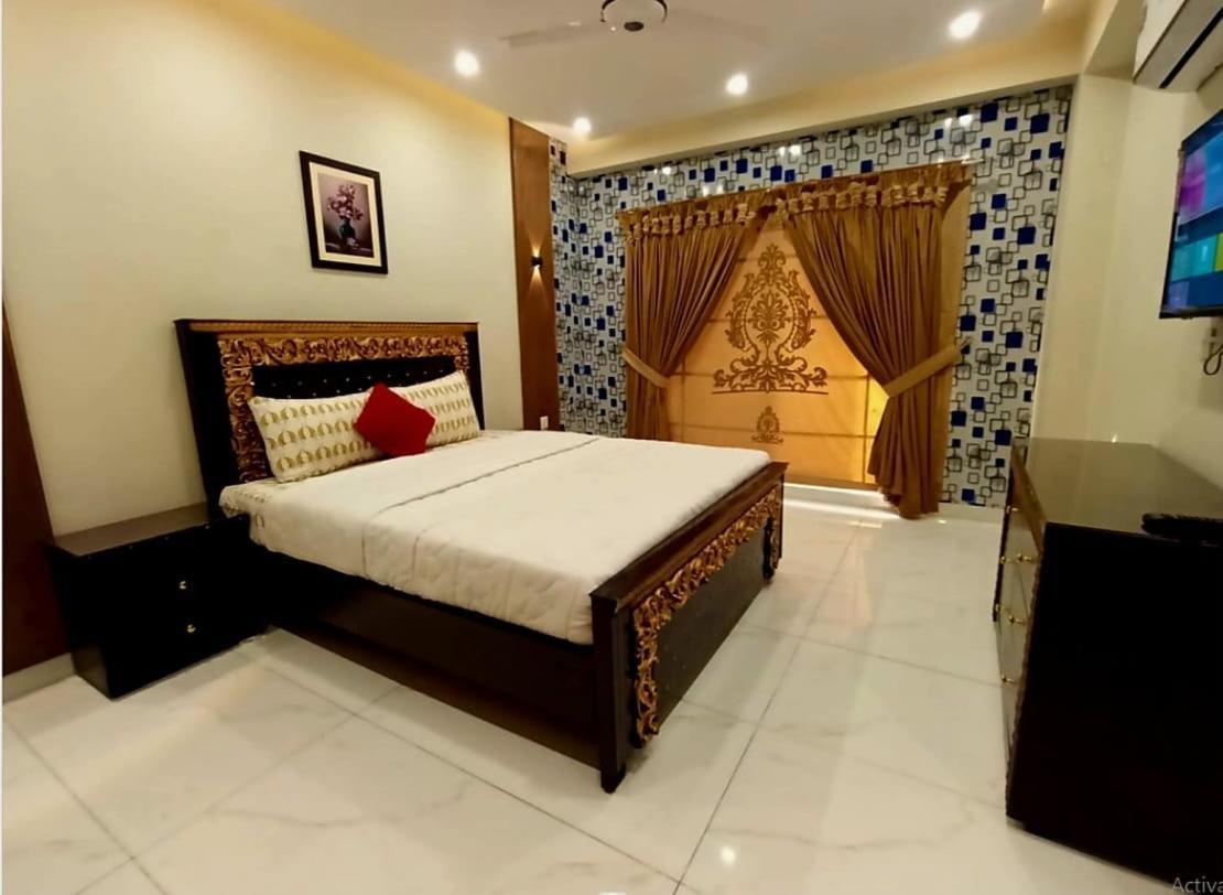 Royal Galaxy Hotel & Residence - Near Islamabad International Airport & Motorway 외부 사진